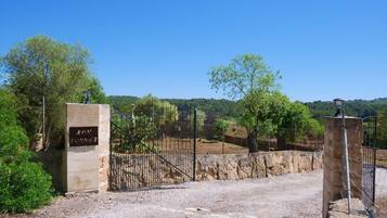 Enceinte de lâhĂ©bergement