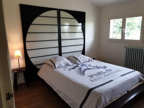 3 chambres, fer et planche à repasser, Wi-Fi