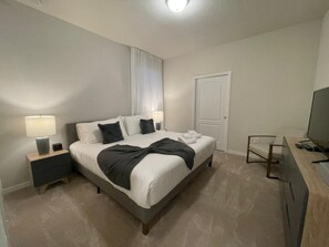 House, 6 Bedrooms - Windsor at Westside 18011 (Kissimmee)