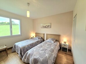 4 chambres, Wi-Fi gratuit, draps fournis