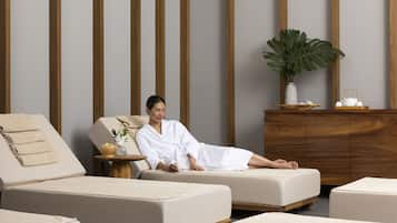 Couples treatment rooms, body treatments, hydrotherapy, aromatherapy