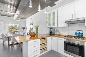 Private kitchen - Big Bay Beach Club J32 (Cape Town)
