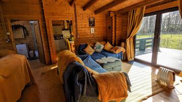 Smart TV, video games