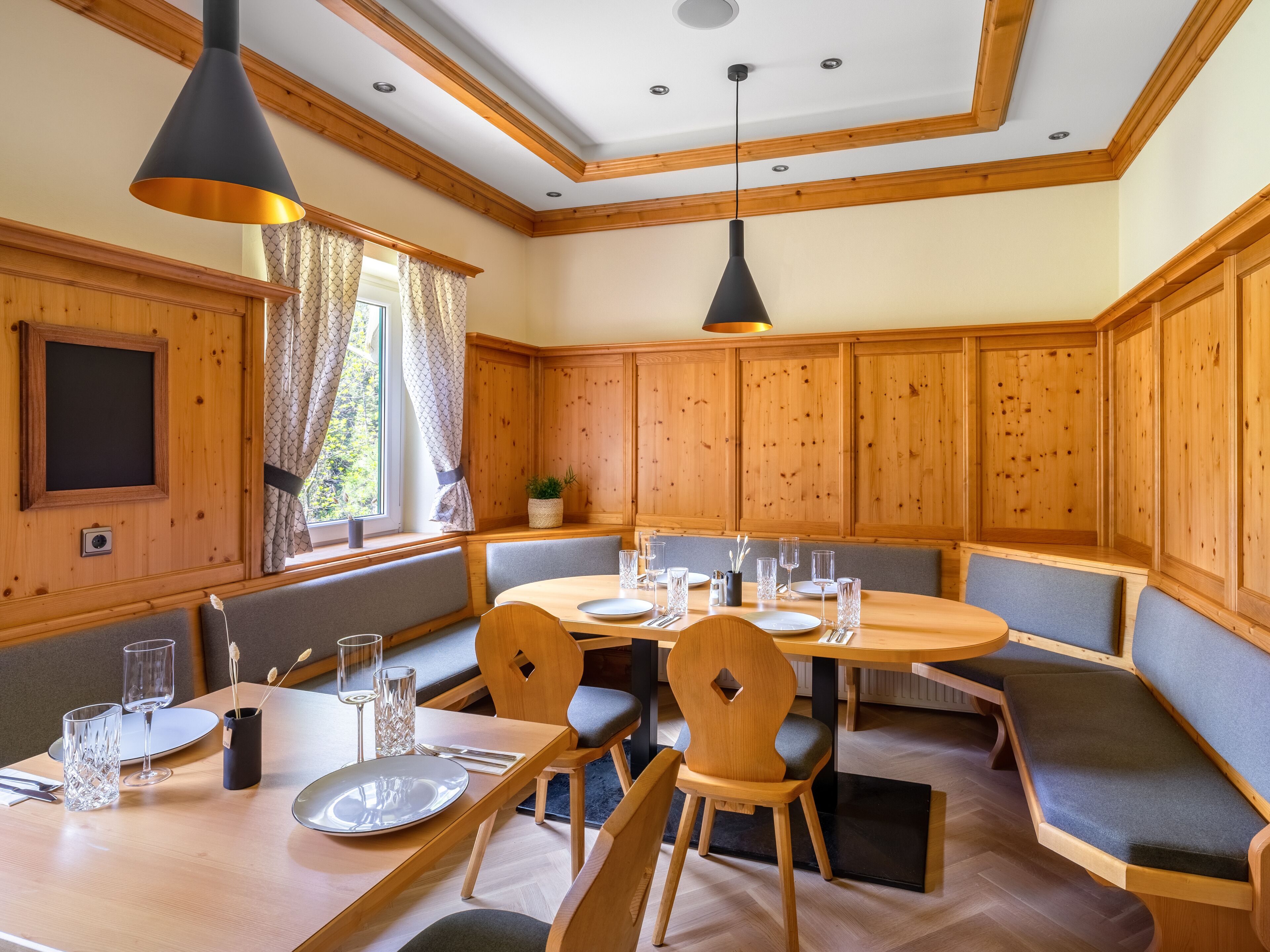 コーヒー / ティーメーカー