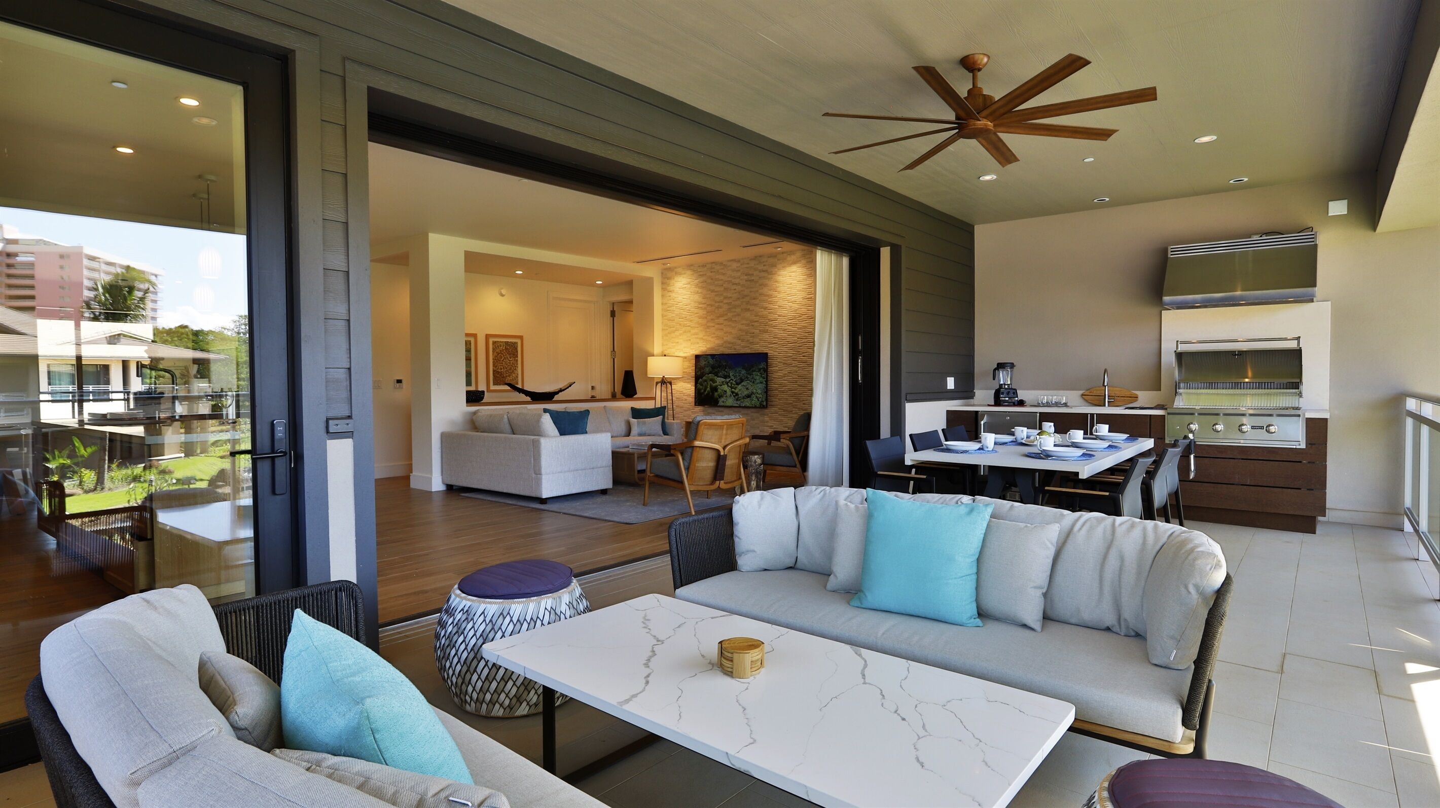 Smart TV, DVD player, stereo