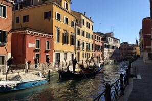 Marina - Ca'Marin-Canal view and private patio (Venezia)