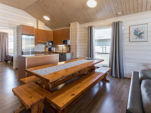 Hallan karhu b, paritalo by Interhome