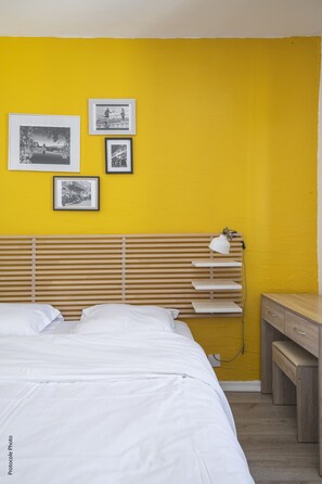 1 chambre, fer et planche à repasser, lit parapluie, Wi-Fi gratuit