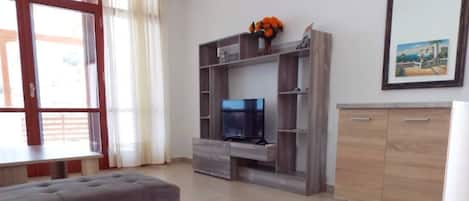 TV