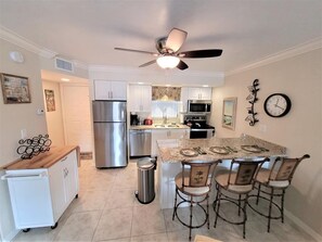 Fridge, microwave, oven, stovetop - Waterfront 1BR condo on Marco Island with pool, WiFi, kitchen and marina access. (Marco Island)