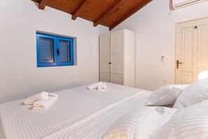 3 bedrooms, free WiFi, bed sheets