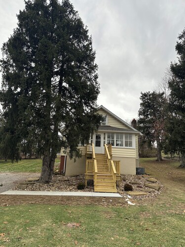 Rio Grande "Dean Lewis" House. Just off campus!