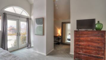 4 bedrooms, WiFi, bed sheets