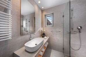 Villa | Badrum | Handdukar