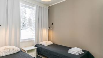 3 camere, accesso a Internet gratuito