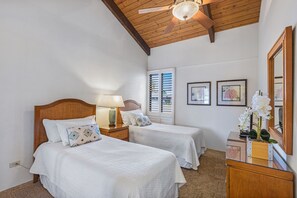 2 slaapkamers, een strijkplank/strijkijzer, gratis wifi, beddengoed