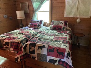 3 bedrooms, in-room safe, free WiFi, bed sheets