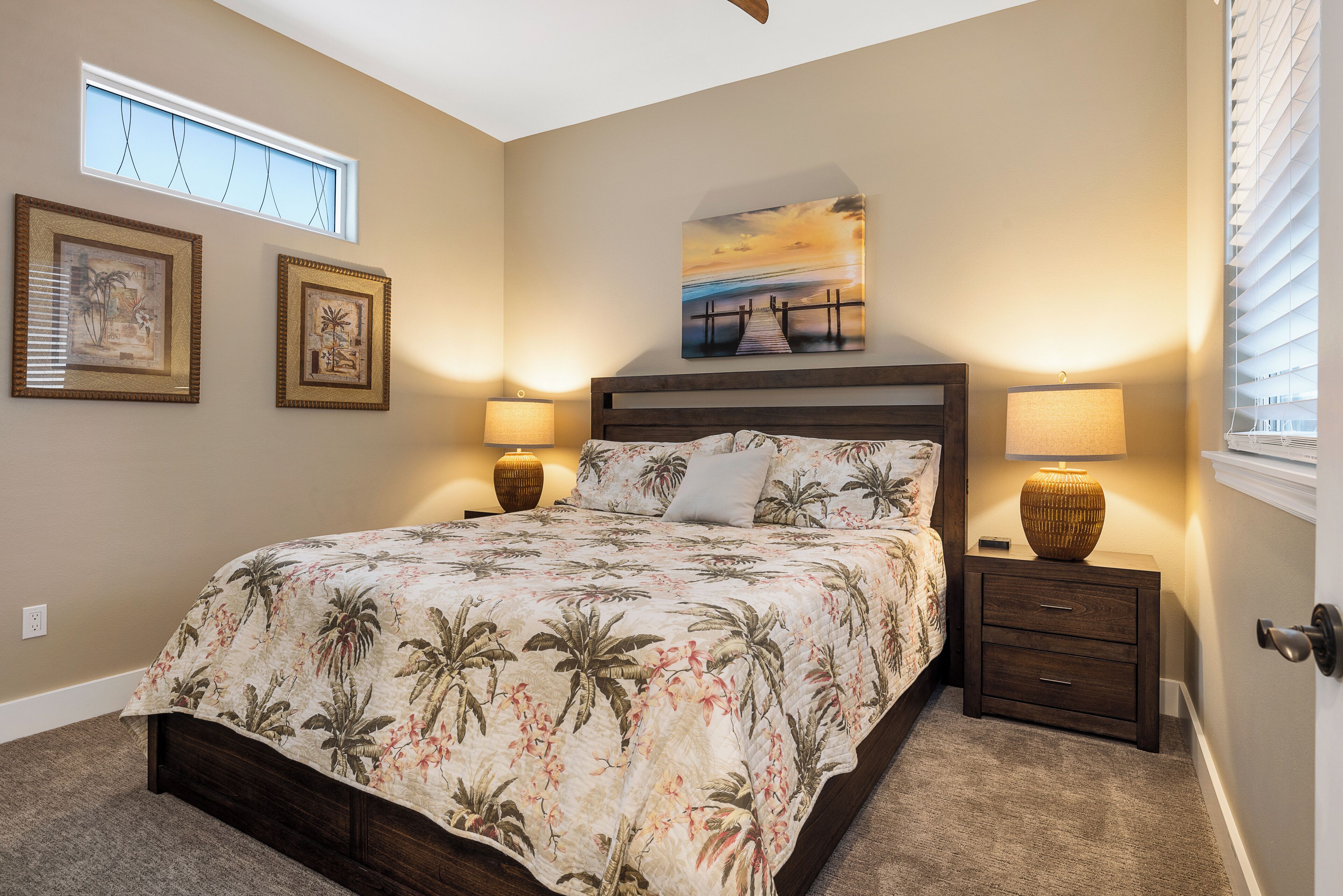 2 bedrooms, iron/ironing board, internet, bed sheets