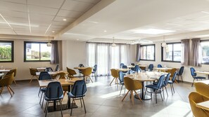 Reception - ibis Styles Fougères (Beauce)