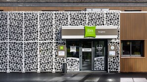 施設の正面