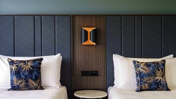 Standard Twin Room, 2 Twin Beds | Laptop workspace, soundproofing, iron/ironing board, free WiFi