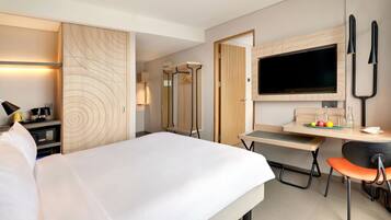 Desk, laptop workspace, cribs (free), WiFi (free)