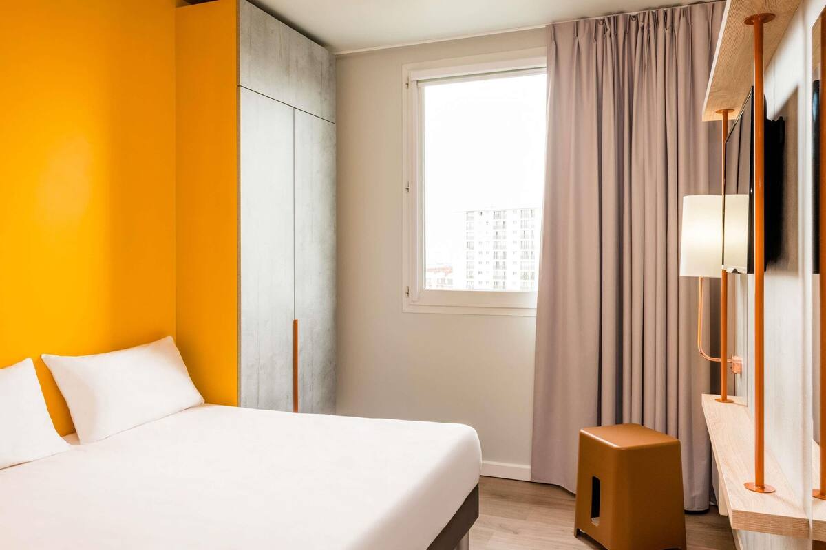 Dreibettzimmer, Mehrere Betten | Pillowtop-Betten, Verdunkelungsvorhänge, schallisolierte Zimmer