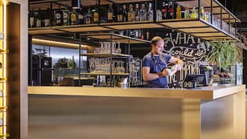 Bar (in der Unterkunft)