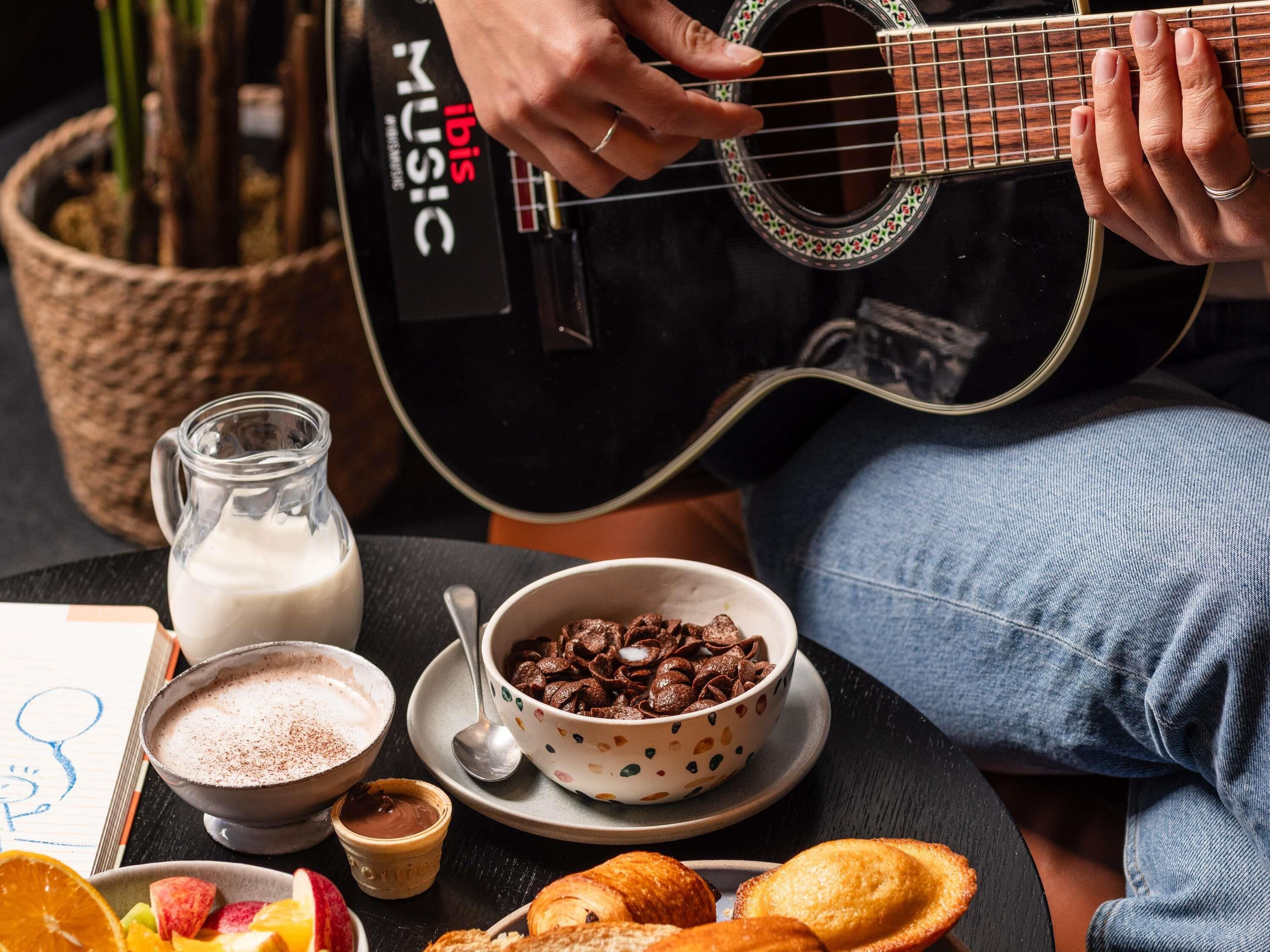 daily buffet breakfast (eur 13.90 per person)