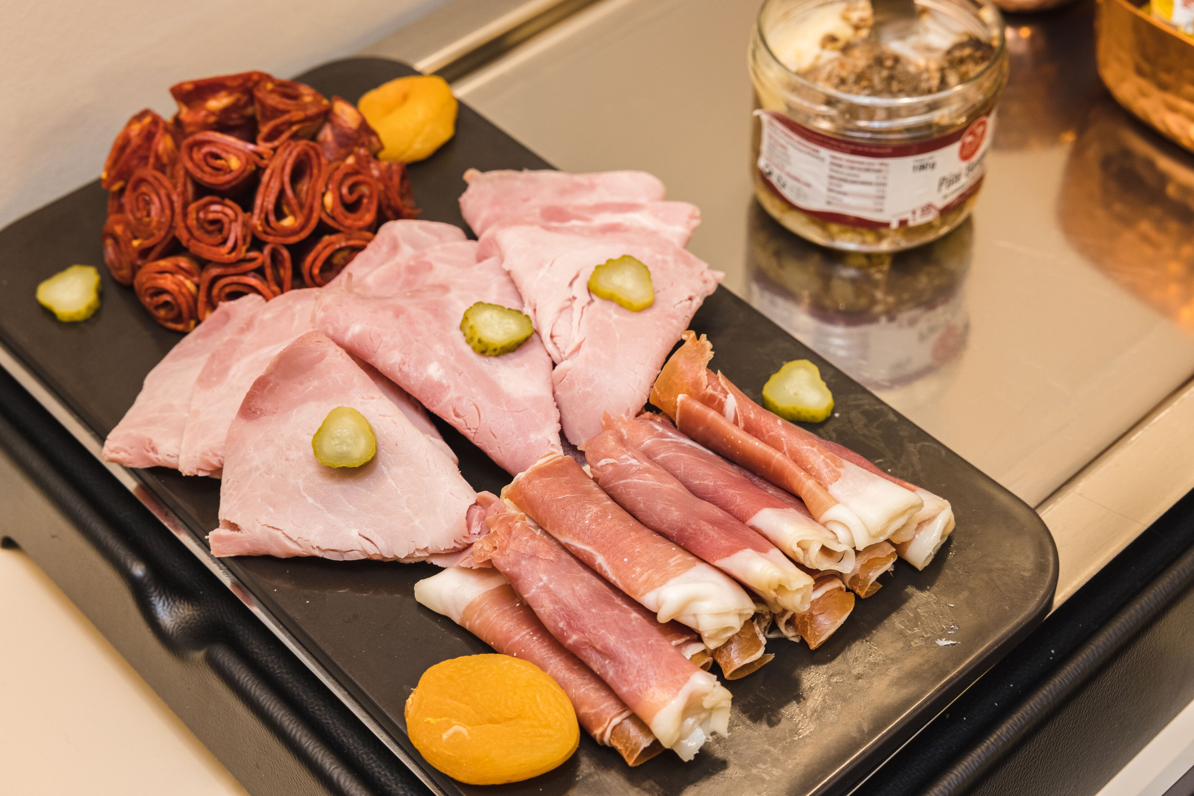 daily buffet breakfast (eur 19 per person)