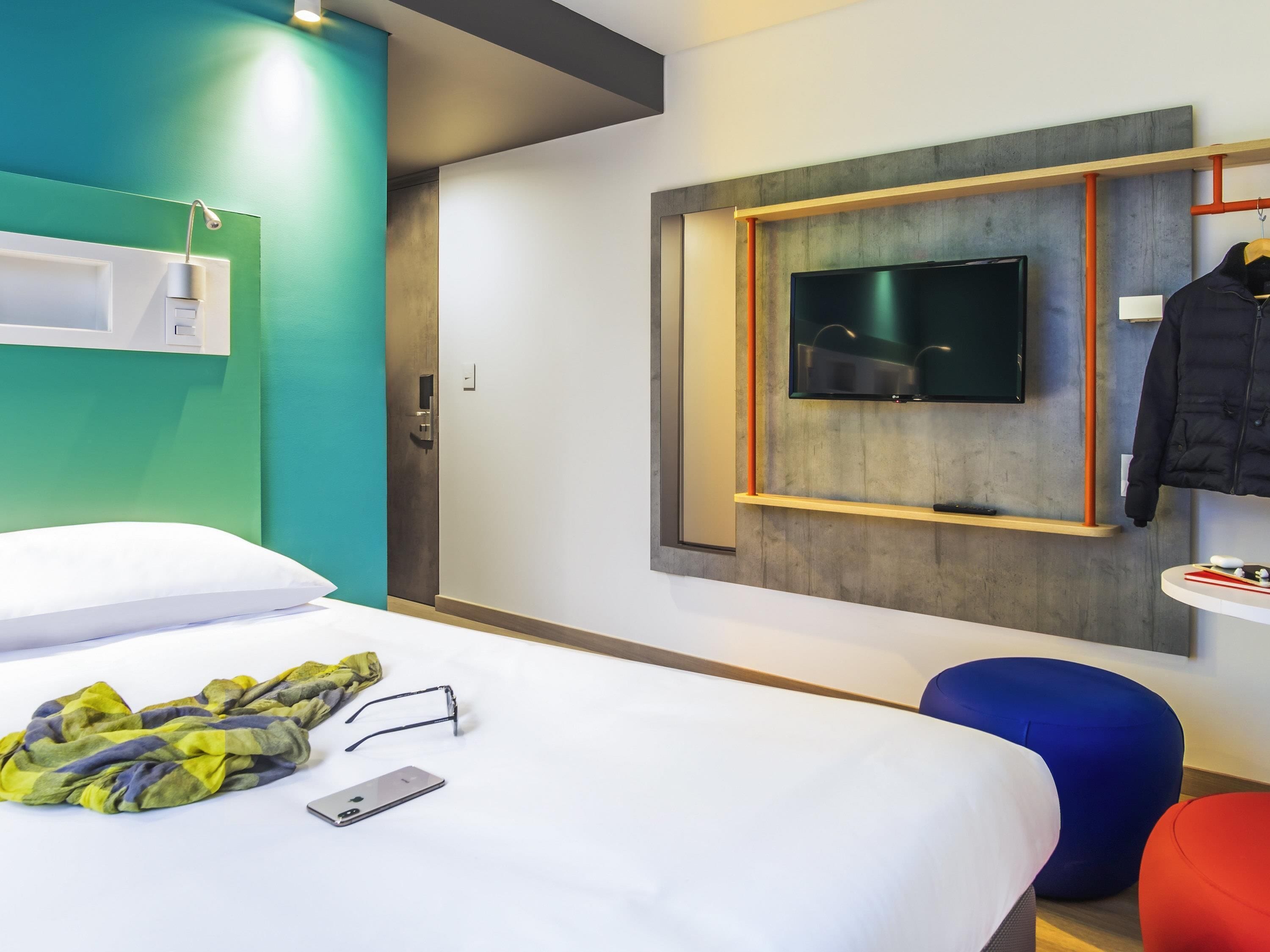 Desk, laptop workspace, free WiFi, bed sheets