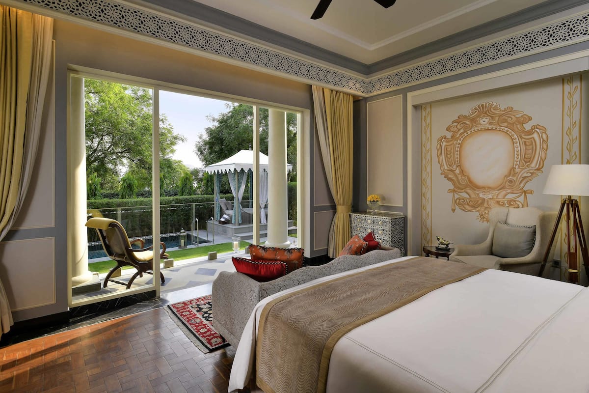 Chambre Signature, 1 trÚs grand lit, piscine privée (Flamingo)