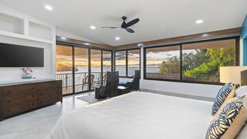 4 habitaciones, caja de seguridad en la habitación y escritorio