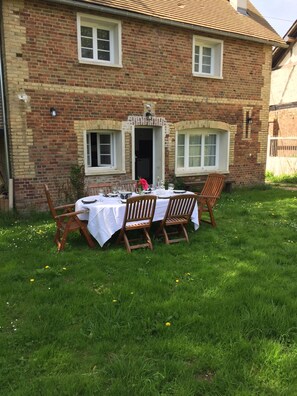 Property grounds - Gîte La Ferme aux Etoiles Normande (Frenelles-en-Vexin)