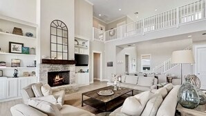 House, 6 Bedrooms | Living room | Smart TV, streaming services - Ryan's Seacrest 6 Bedroom Home (Port Bolivar)
