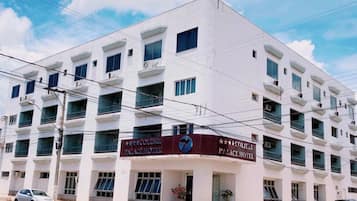 واجهة المنشأة