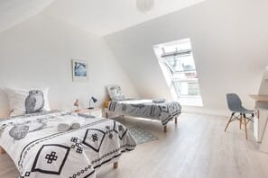 3 soverom, skrivebord, strykejern/-brett og wi-fi (inkludert)