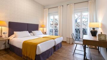 2 slaapkamers, een strijkplank/strijkijzer, wifi, beddengoed