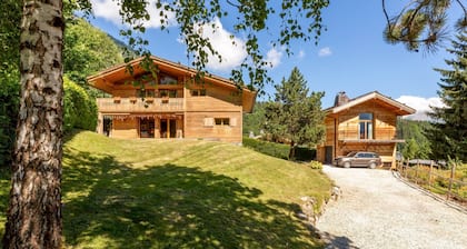Chalet Birdie + Mazot: elegant and spacious property in Les Houches