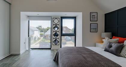 3 bedroom accommodation in Whitstable