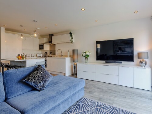 3 bedroom accommodation in Whitstable