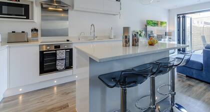 3 bedroom accommodation in Whitstable