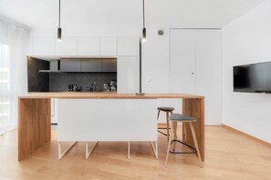 Fridge, oven, stovetop, dishwasher - 2Waters 115 Wrocław | Two-Story Apartment | Underground Parking (Wrocław)