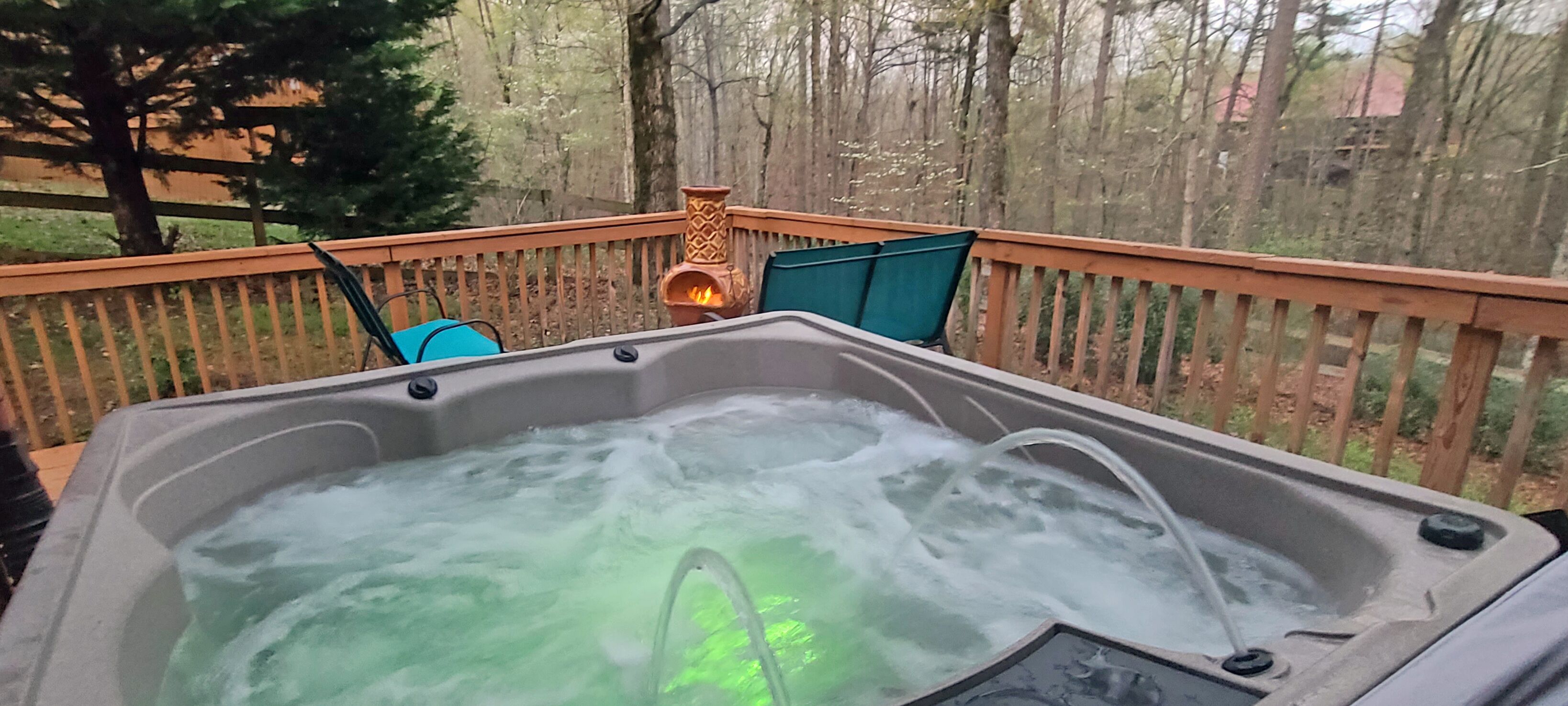 Bain à remous extérieur