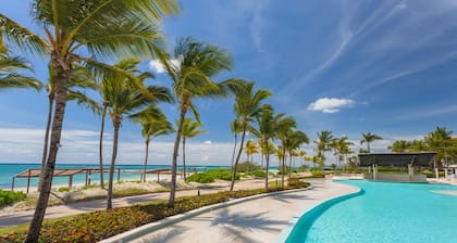 Breathless 4You, Oceanfront Penthouse