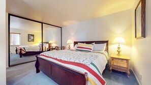 3 bedrooms, WiFi, bed sheets