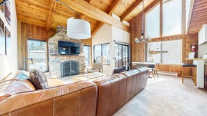 Téléviseur, foyer, lecteur de DVD