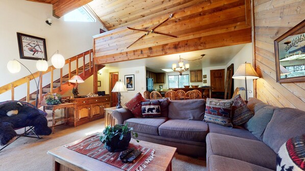 Televisio, takka, DVD-soitin