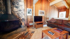 Fireplace, DVD player