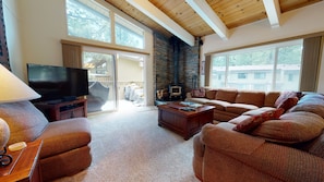 TV, fireplace, DVD player